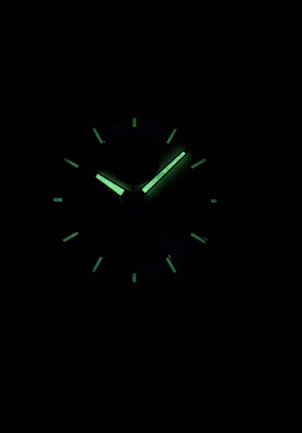 Angle. Casio - Edifice Chronograph Quartz EFR-526L-7AV Men's Watch - Silver and Brown.