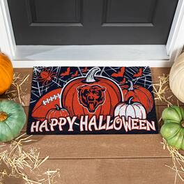 Evergreen Enterprises - Chicago Bears 28" x 16" Happy Halloween Turf Door Mat - Multicolor