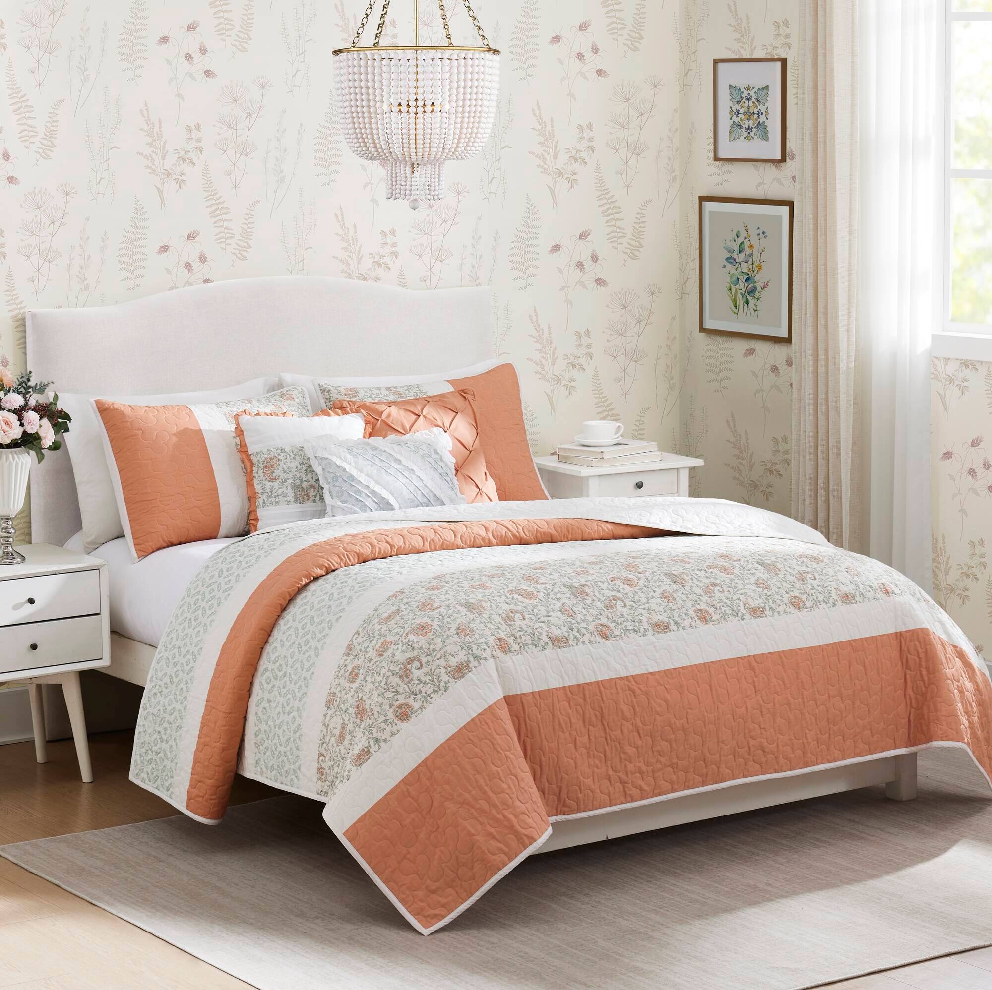 Front. TinyHomie - 6 Piece Cotton Percale Quilt Set with Throw Pillows Coral King/Cal King - Coral.
