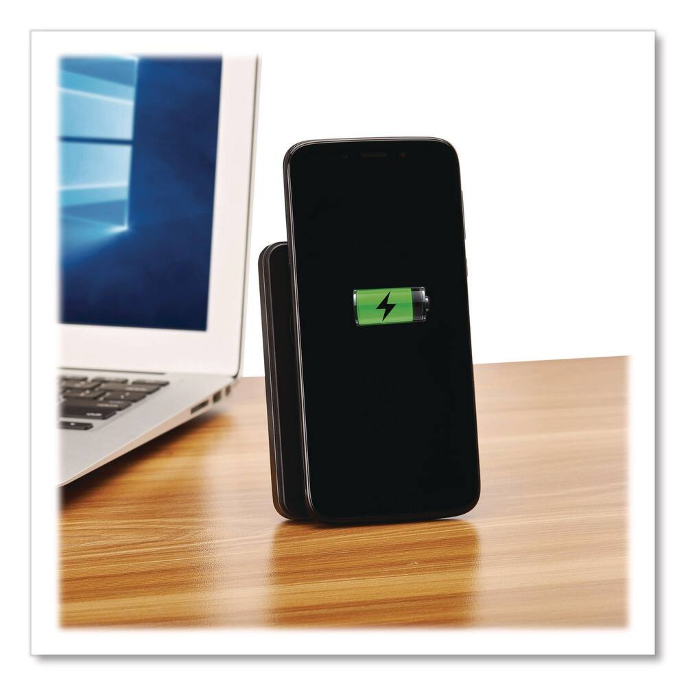 Angle. Tripp Lite - Tripp Lite UPB-04K0-1CM Portable Wireless Magnetic Charging Power Bank USB C Black - Black.