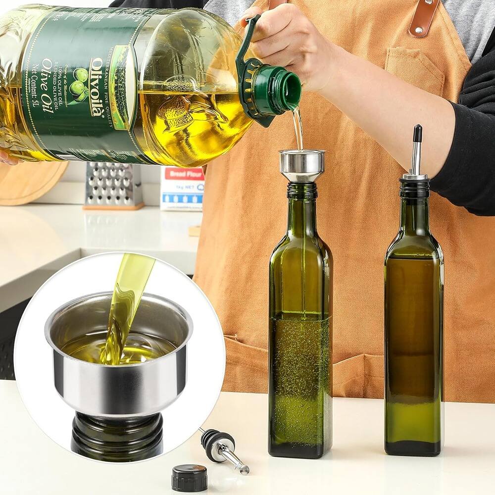 Net Content: 5L  
Olive Oil 100%  
A Content: SL Oil OLI BLENDED OLIVE OIL Olivoil RANEAN FINE QUALITY  
Flour the ...