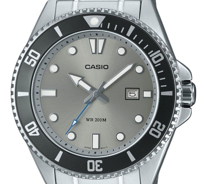 Casio Standard Analog Quartz MDV 107D 8AV Stainless Steel Grey