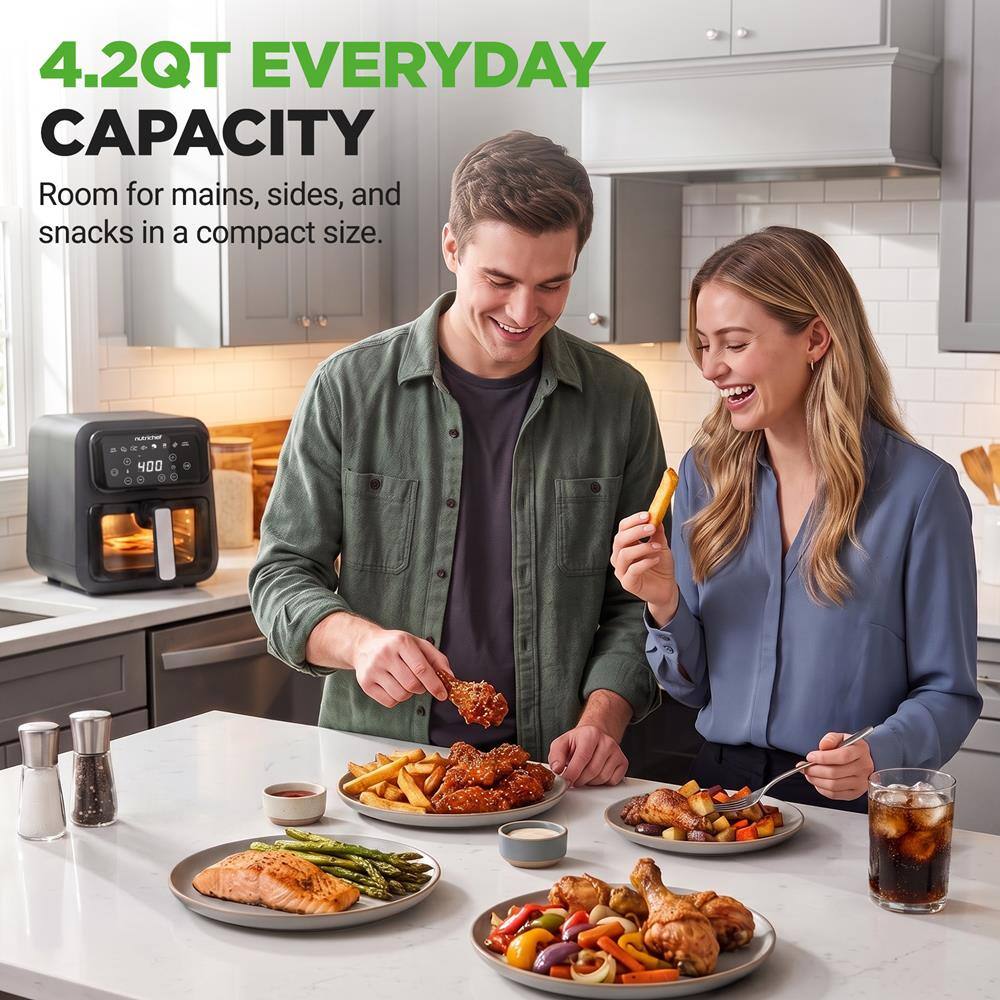 4.2QT EVERYDAY CAPACITY  
Room for mains, sides, and snacks in a compact size.