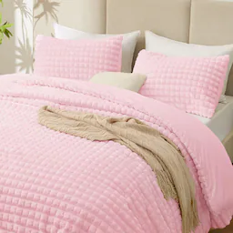 09 Pink Grid-3 Piece-Queen (90"X90")