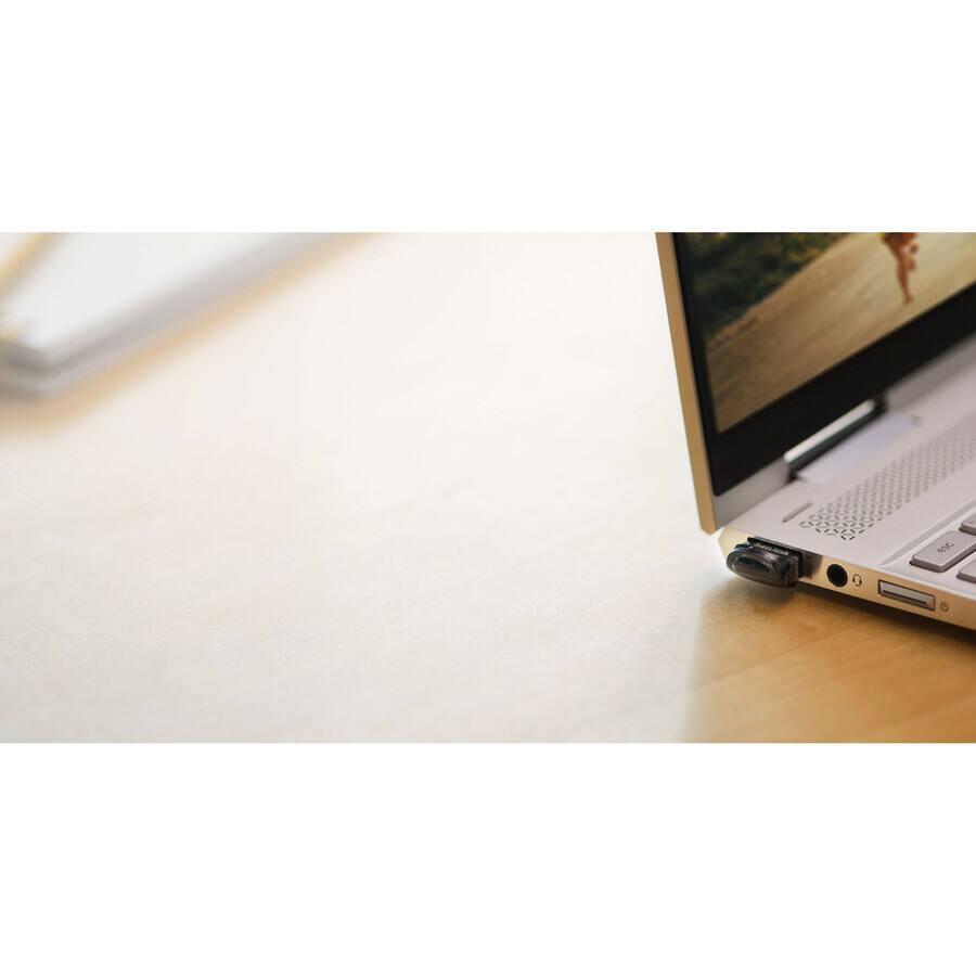 Alt View 1. SanDisk - SanDisk 32GB Ultra Fit USB 3.1 Flash Drive - 32 GB - USB 3.1 Type A - Black - Black.