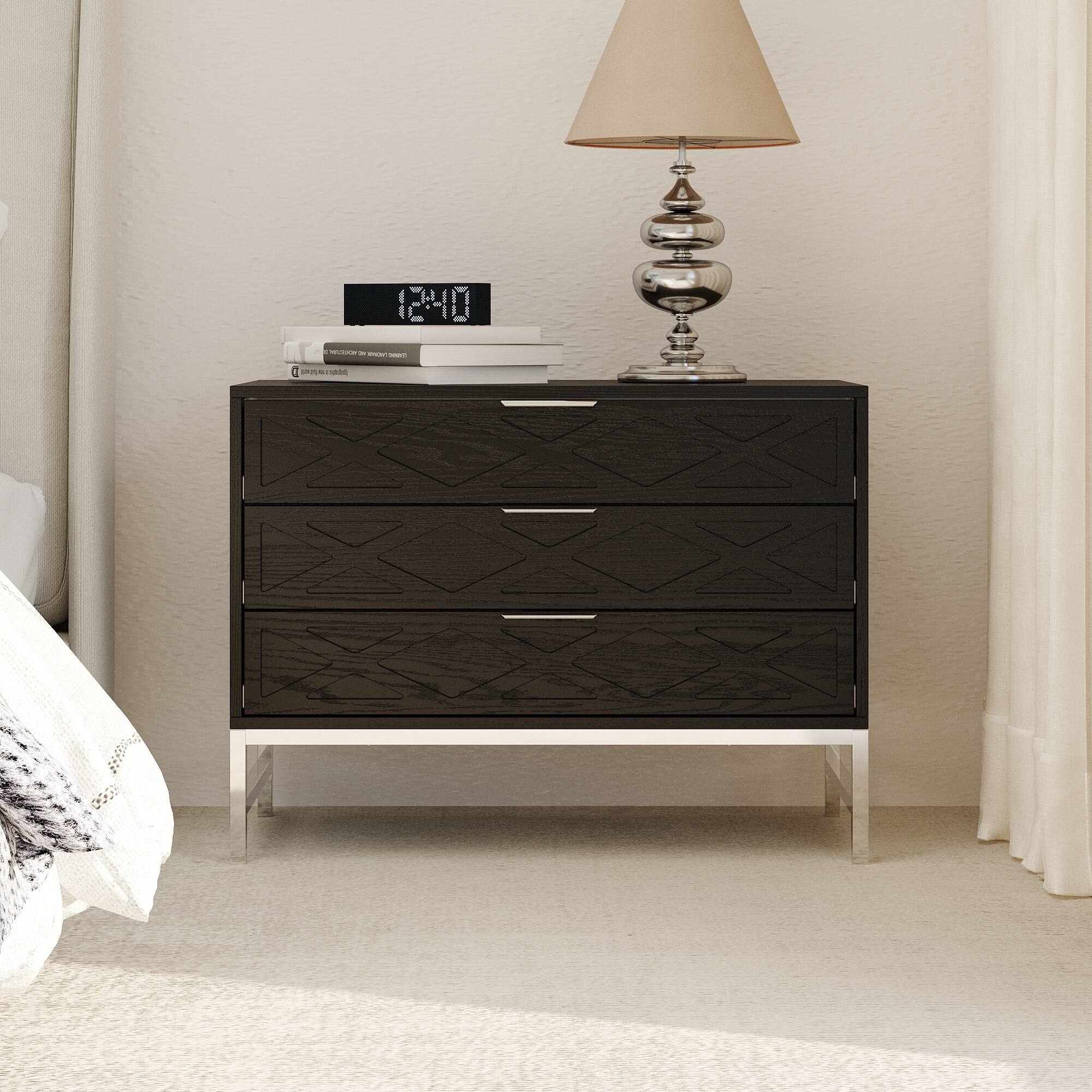 The text on the image reads "12:40".