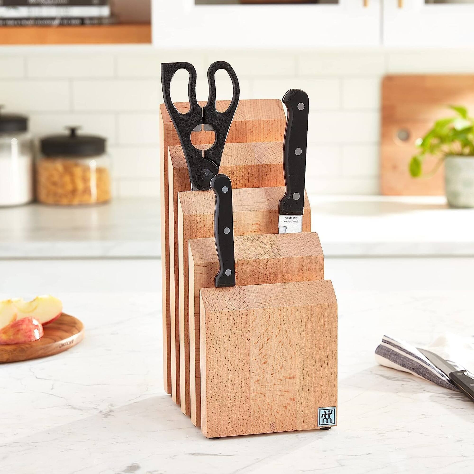 Alt View 2. ZWILLING - ZWILLING Italian Upright Magnetic Knife Block - Natural Beechwood - Natural Beechwood.