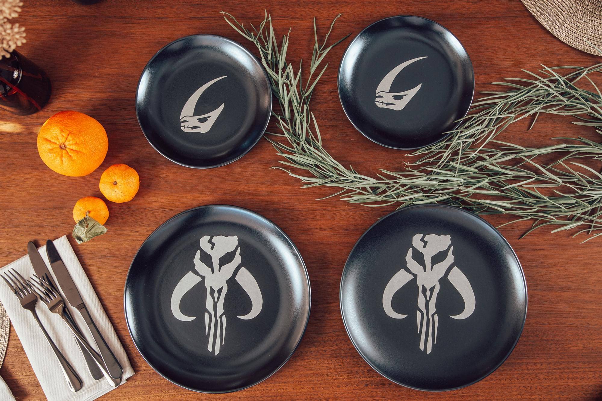 Alt View 1. Ukonic - Star Wars The Mandalorian 8-Piece Limited Edition Stoneware Dinnerware Set - Black.
