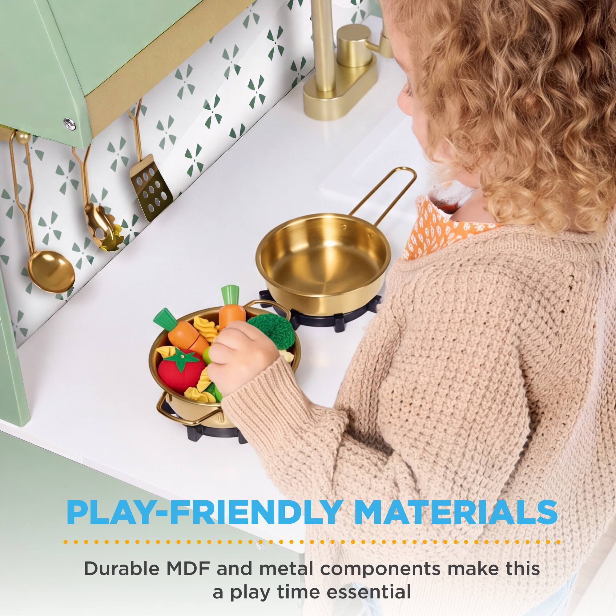 PLAY-FRIENDLY MATERIALS  
Durable MDF and metal components make this a play time essential