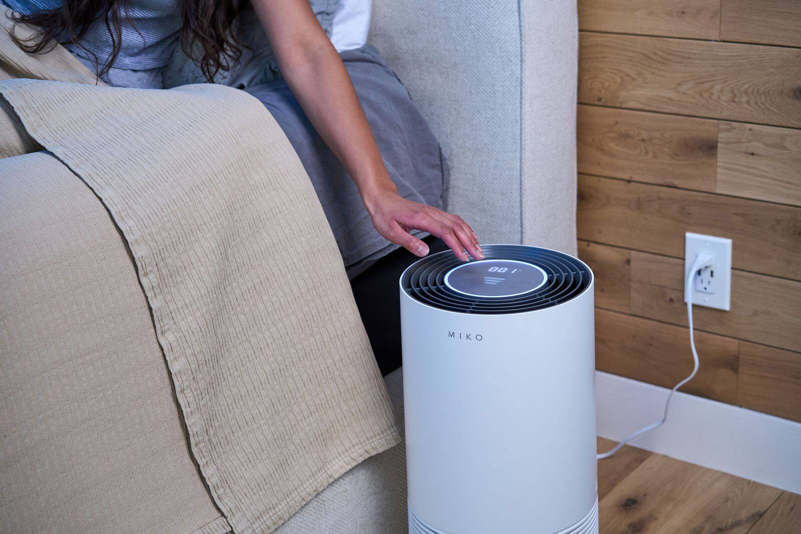 Alt View 4. Miko - Miko Smart HEPA Air Purifier with Auto Mode – 1600 sq. ft. Coverage – White - White.