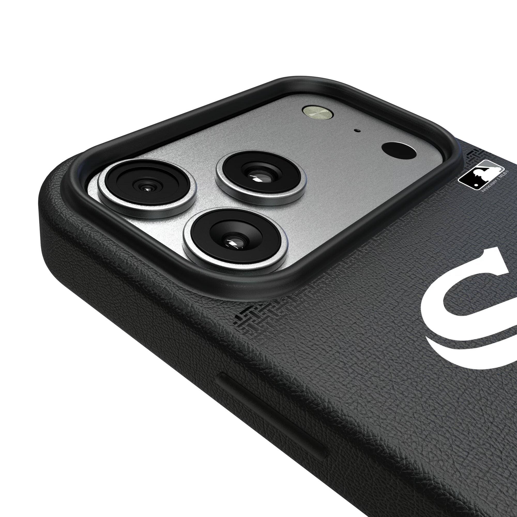 Alt View 2. Keyscaper - Chicago White Sox Linen Logo iPhone Magnetic Bump Case - 15 Plus - Black.