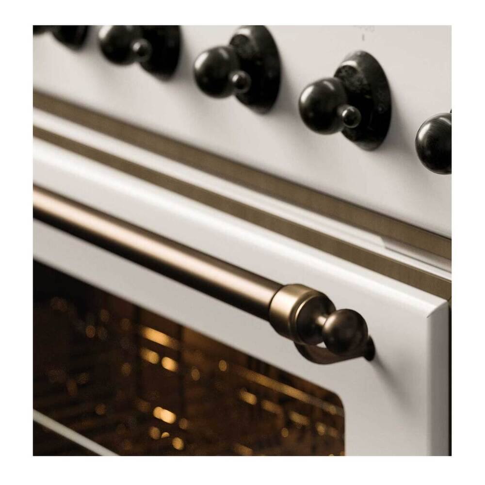 Alt View 4. ILVE - ILVE Majestic II 36 inch Induction Range with 5 Elements (White, Burnished Trim) - White.