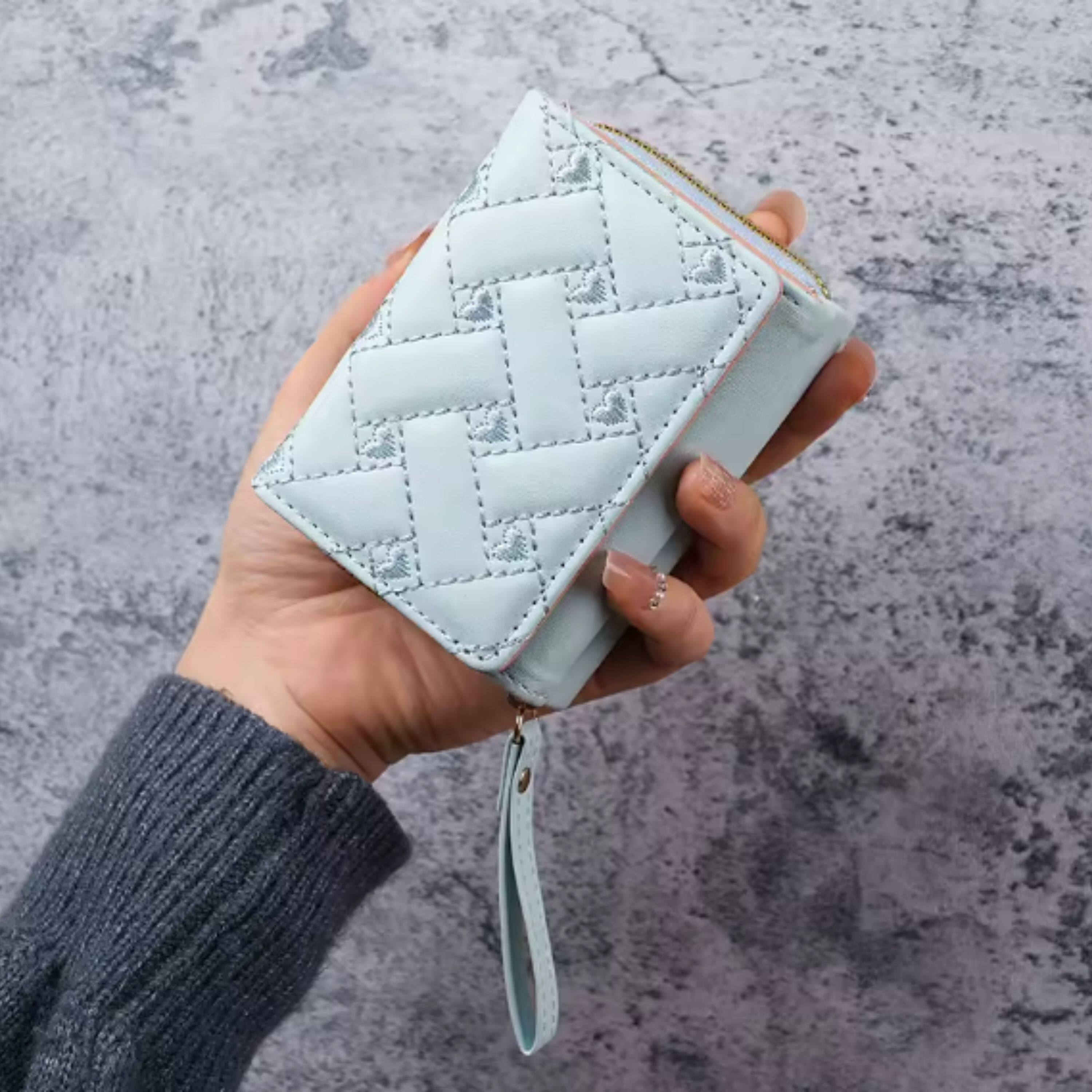 Angle. Kitcheniva - Women's Heart Embroidered Wallet Blue - Blue.