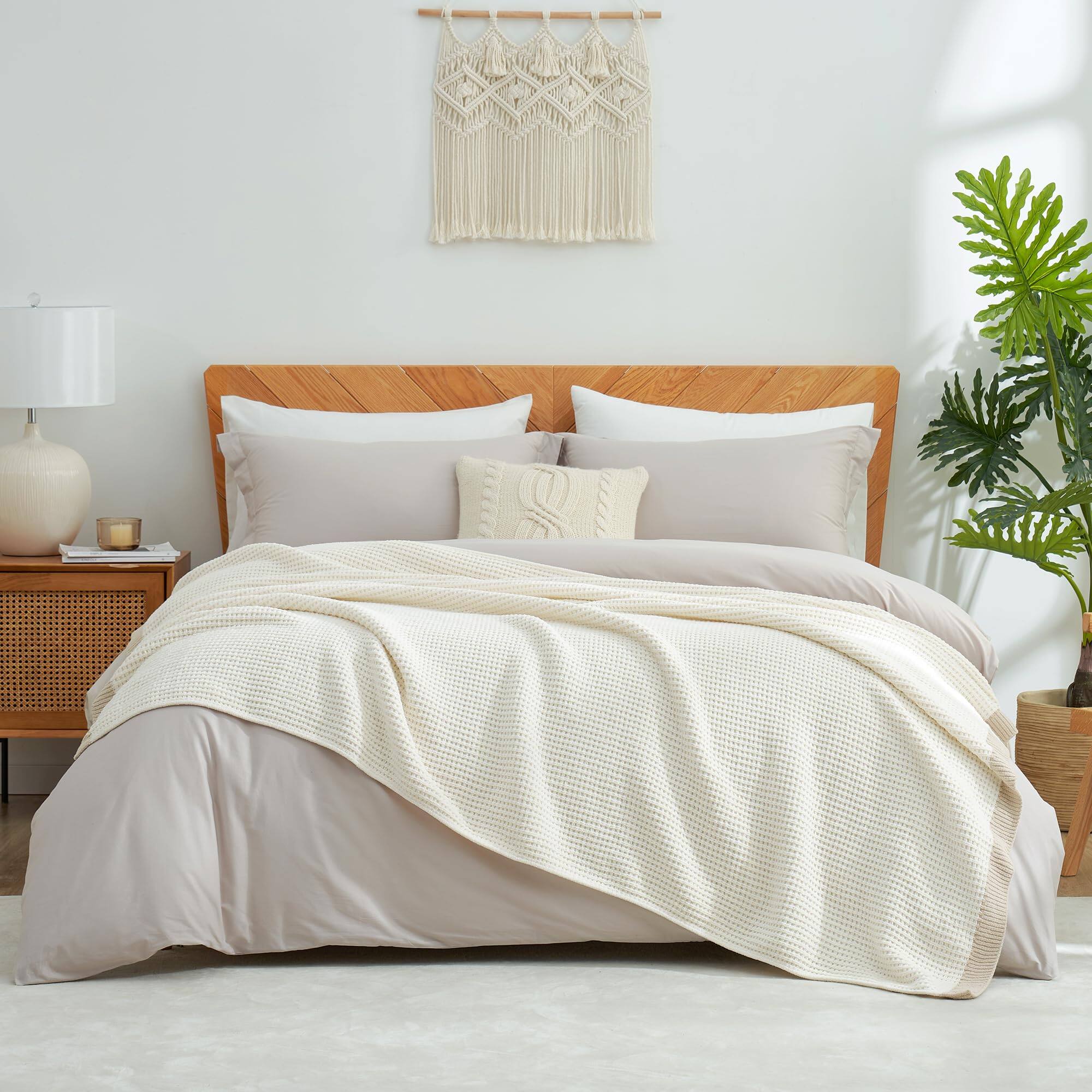 Ivory-Queen(90" x 90")