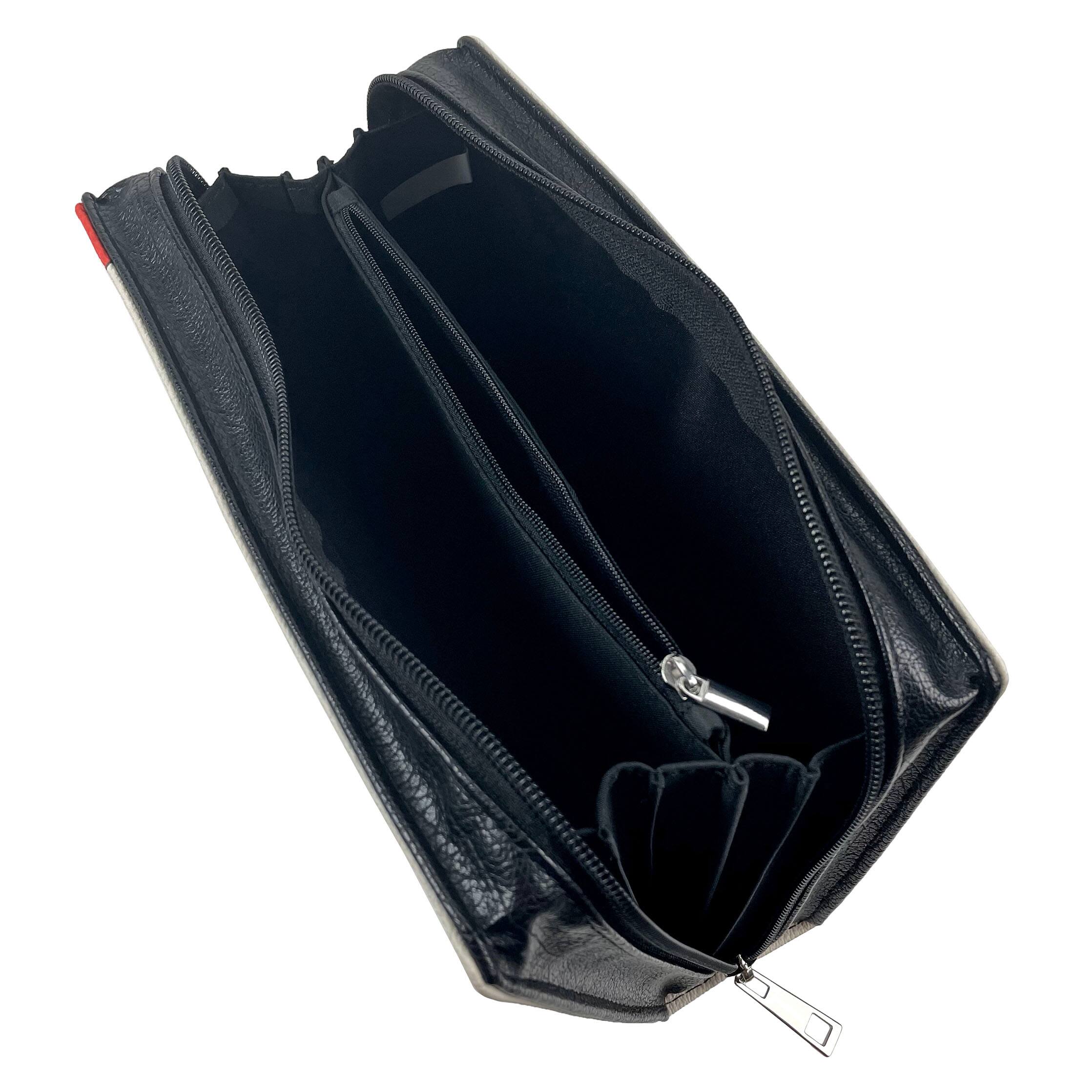 Alt View 3. Things2Die4 - Beige Vinyl Winnie-the-Pooh Book Handbag Novelty Clutch Purse Crossbody Bag A.A. Milne - Beige.