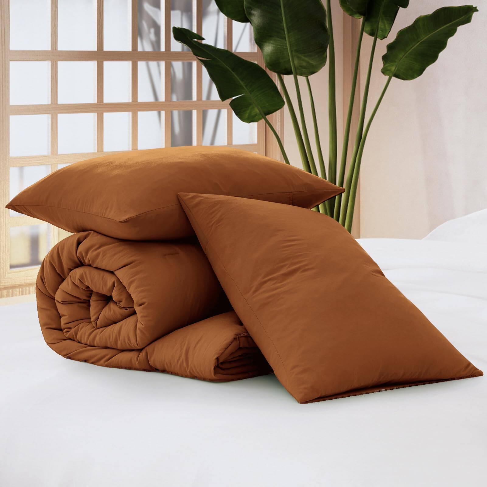 Back. Dazzed Corner - Queen Comforter Set - 3 Pieces Comforter Prewashed Soft Lightweight for All Seasons - Burnt Orange.