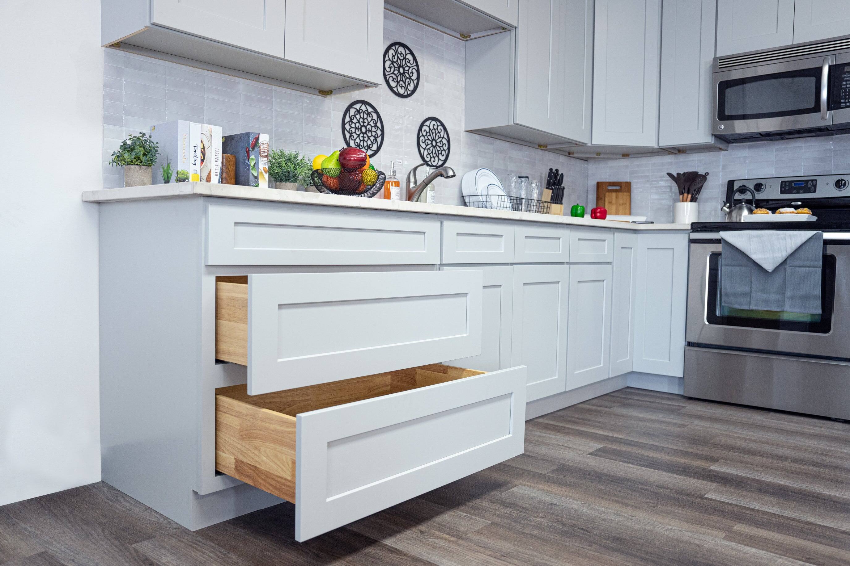 The text on the image is "Enutondi I FINUE WIN PALED".