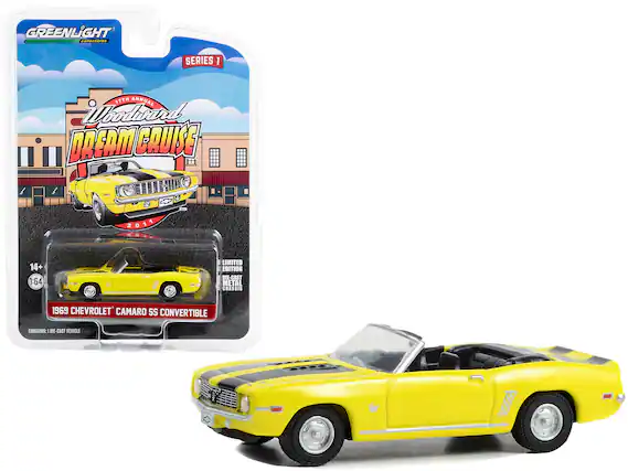 GREENLIGHT collectibles
SERIES 1
17TH ANNUAL Woodward DREAM CRUISE - 2011
14+ 1:64 LIMITED EDITION DIE-CAST METAL CHASSIS
1969 CHEVROLET CAMARO SS CONVERTIBLE
CONTAINS: 1 DIE-CAST VEHICLE