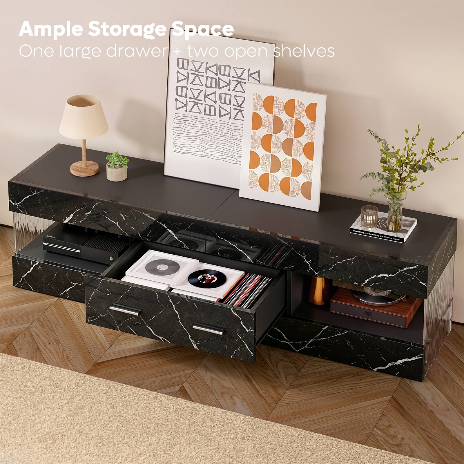 Ample Storage Space  
One large drawer + two open shelves