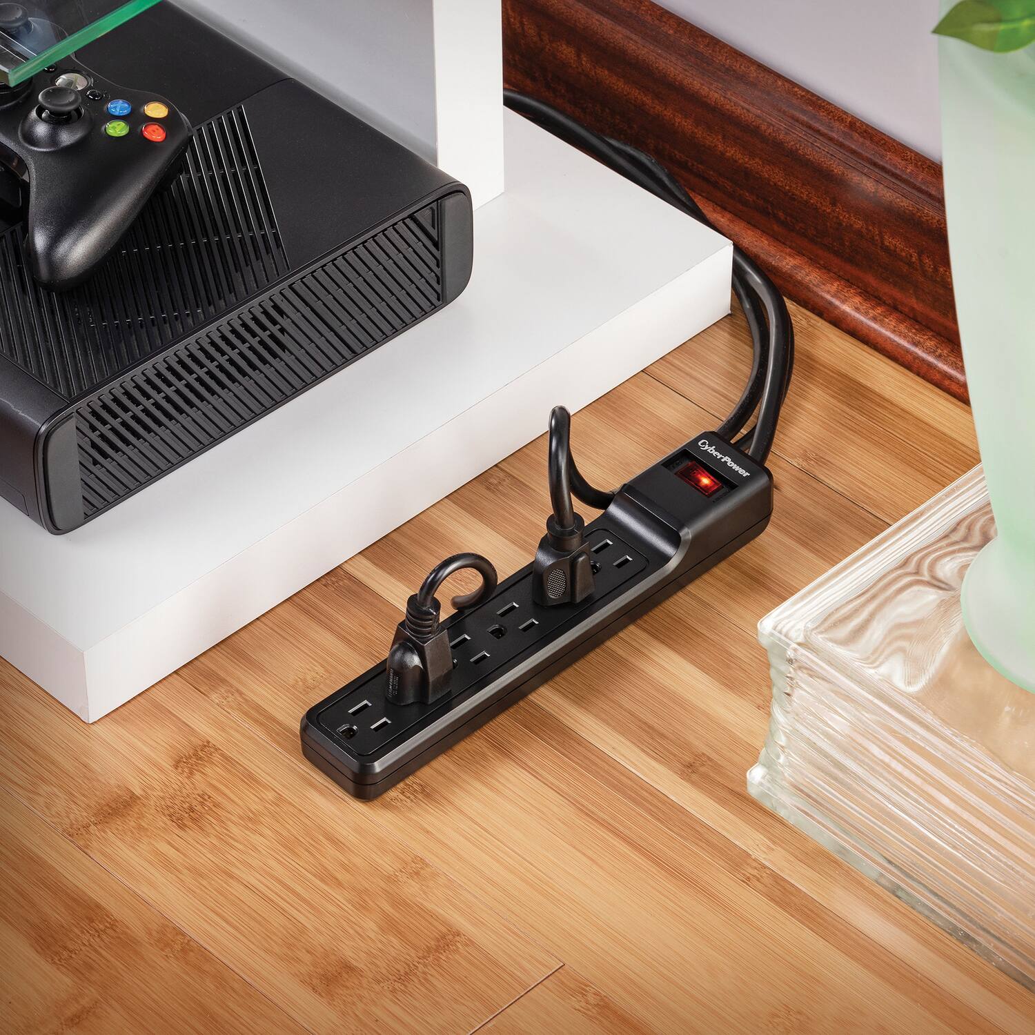 Alt View 1. CyberPower - 6-AC Outlet 900-Joule Essential Series Surge Protector Power Strip, 4-Ft. Cord, CSB604 - Black.