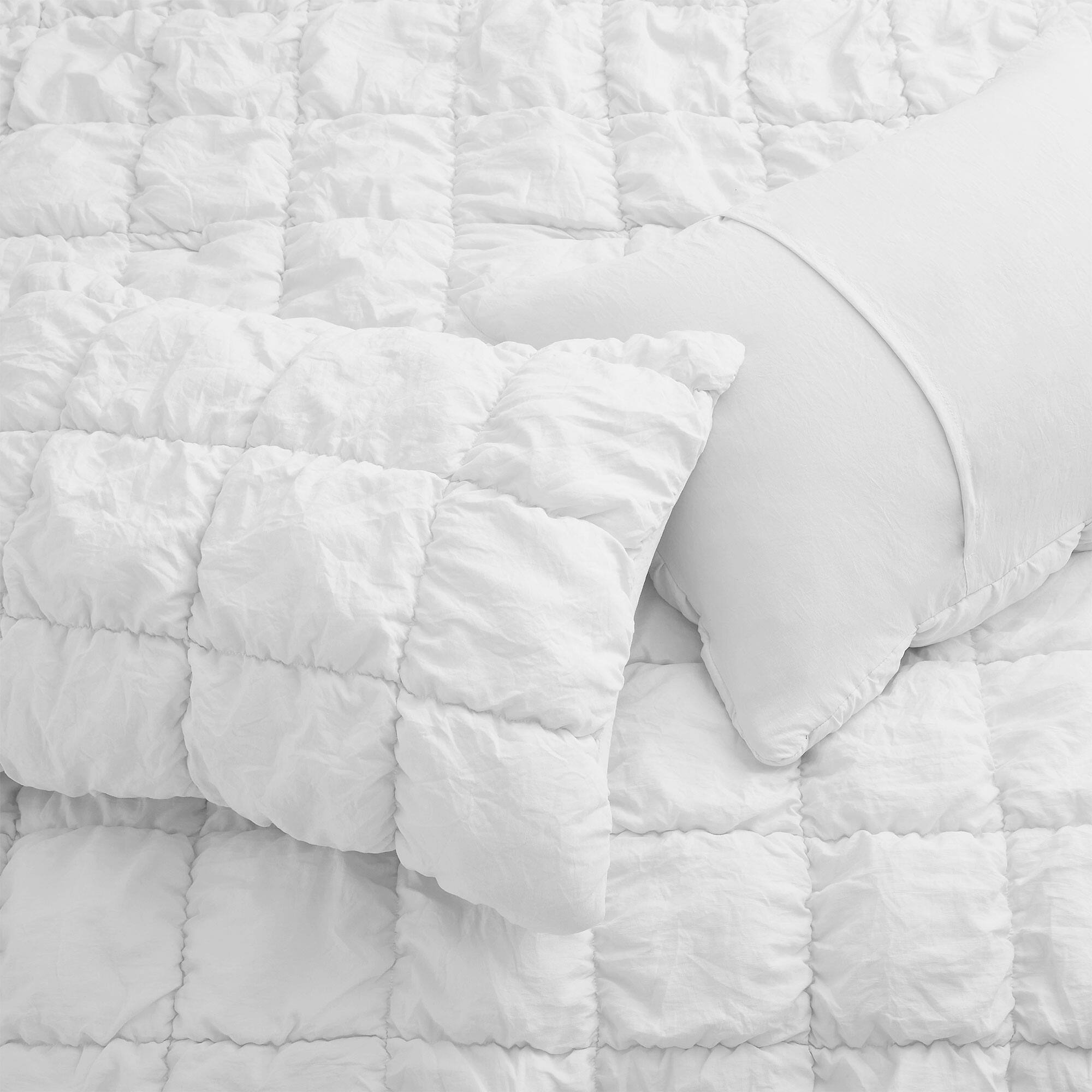 Alt View 1. Peace Nest - Peace Nest Modern All Season Puff Comforter Set with Pillowcases, White, Full/Queen - White.