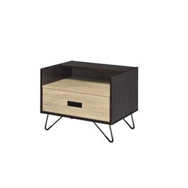 Manhattan Lane - Accent Table Possessing Metal Leg with Tip - Black/Gold