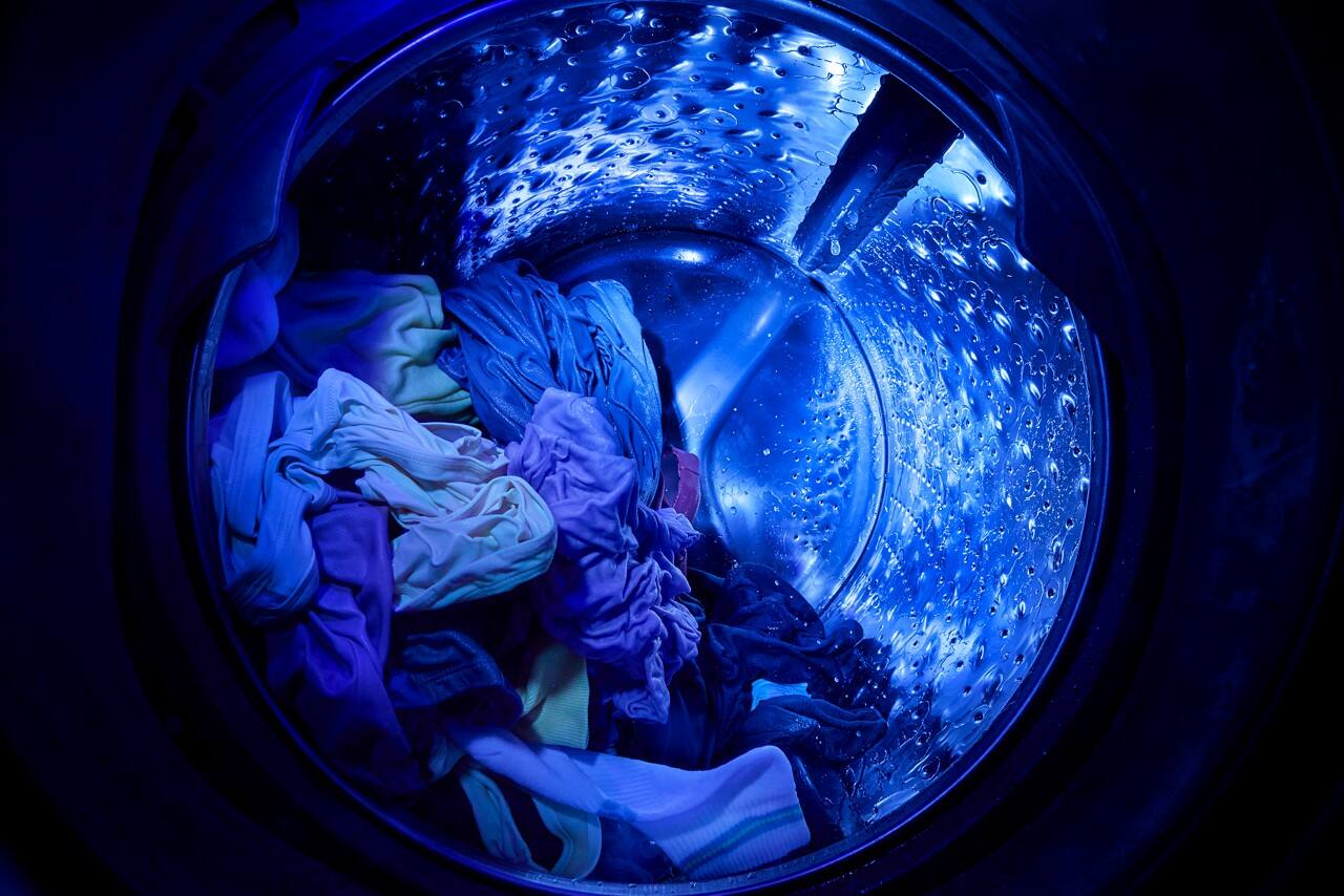 Alt View 5. Whirlpool - Smart Front Load Laundry Tower 4.5 Cu. Ft. Washer and 7.4 Cu. Ft. Electric Dryer with UV Clean Technology - White.