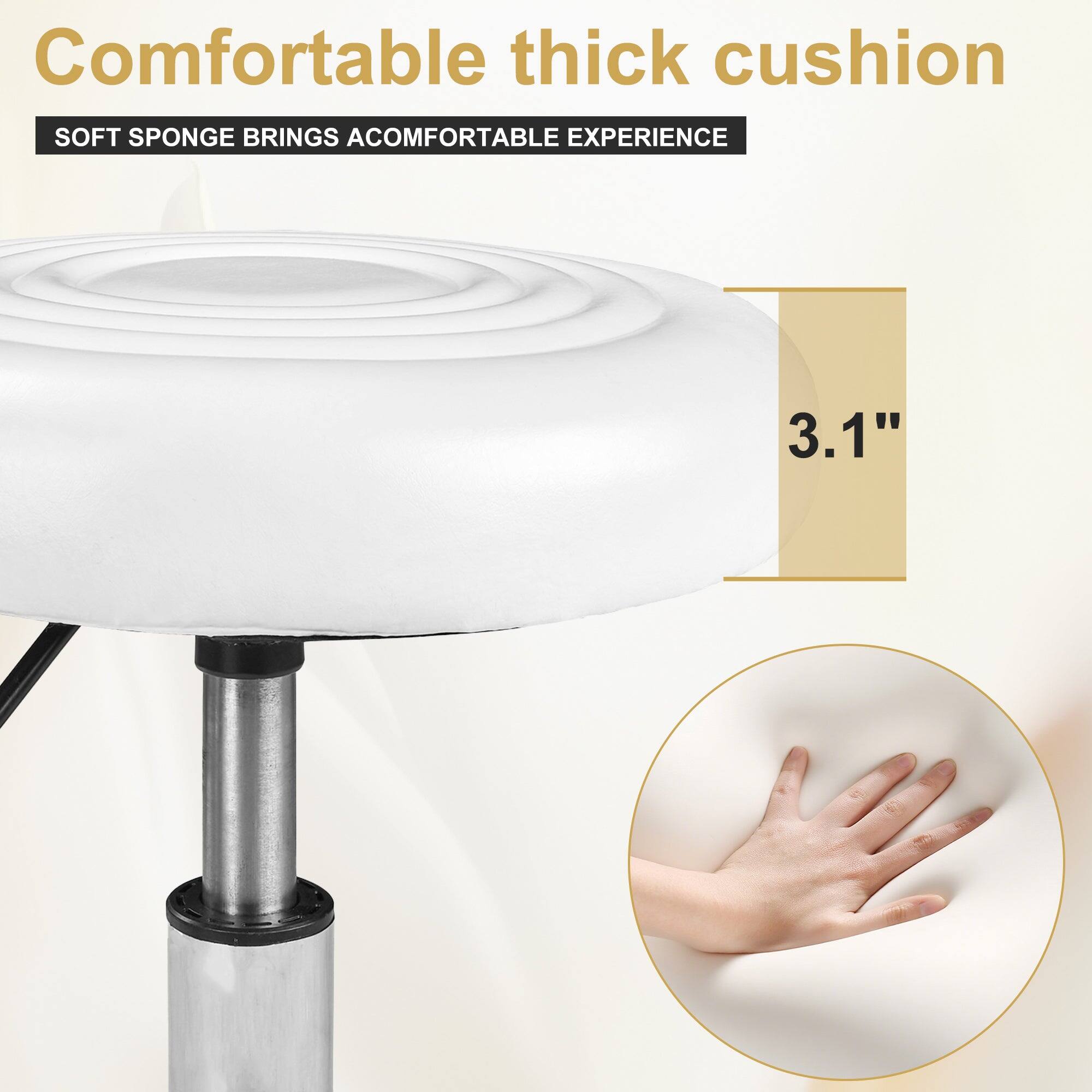 Comfortable thick cushion  
SOFT SPONGE BRINGS A COMFORTABLE EXPERIENCE  
3.1"