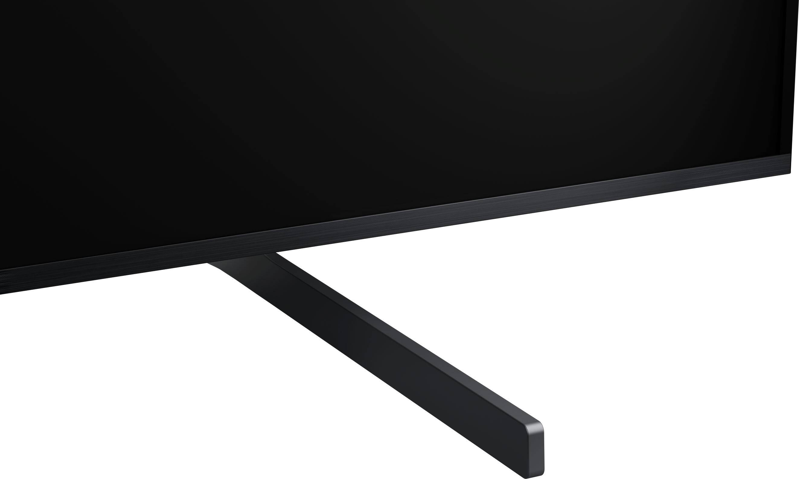 Alt View 18. Hisense - 98" Class QD5 Series QLED 4K UHD Smart Google TV (2025) - Black.