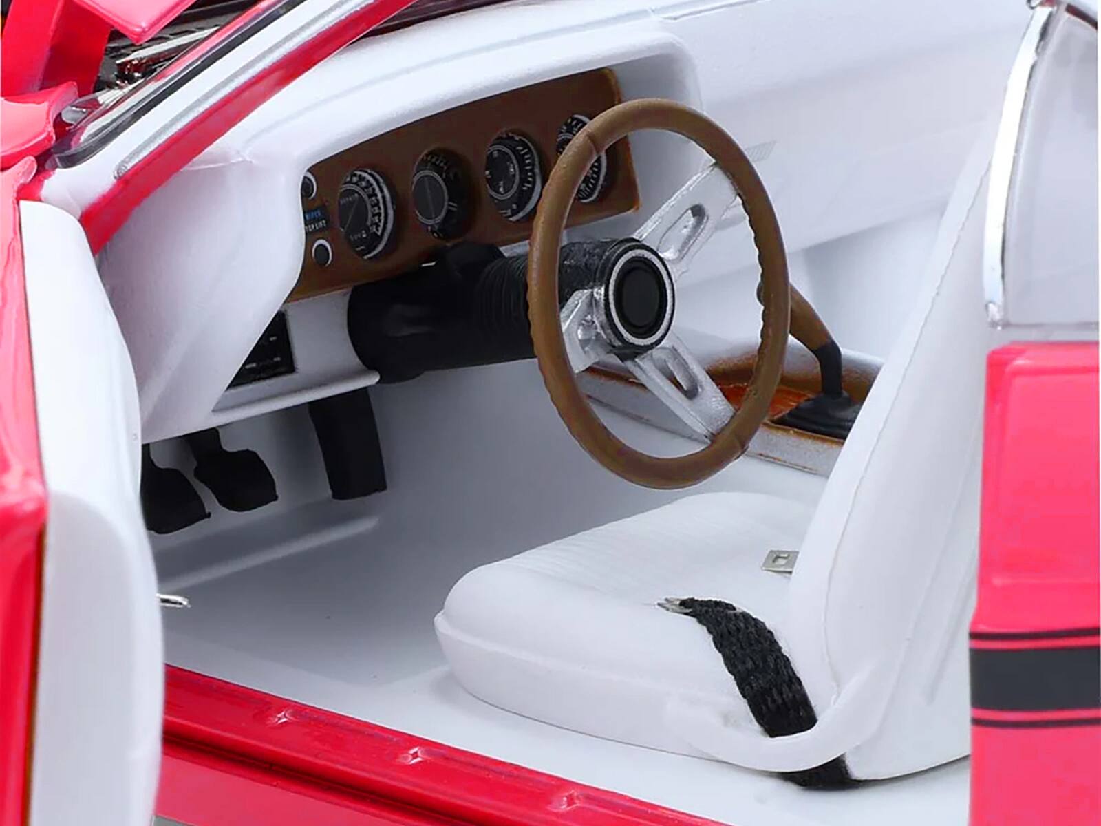 Back. Greenlight - 1970 Dodge Challenger R/T 440 Six Pack Panther Pink with Black Stripes White Top and White Interior 1/18 - Pink.