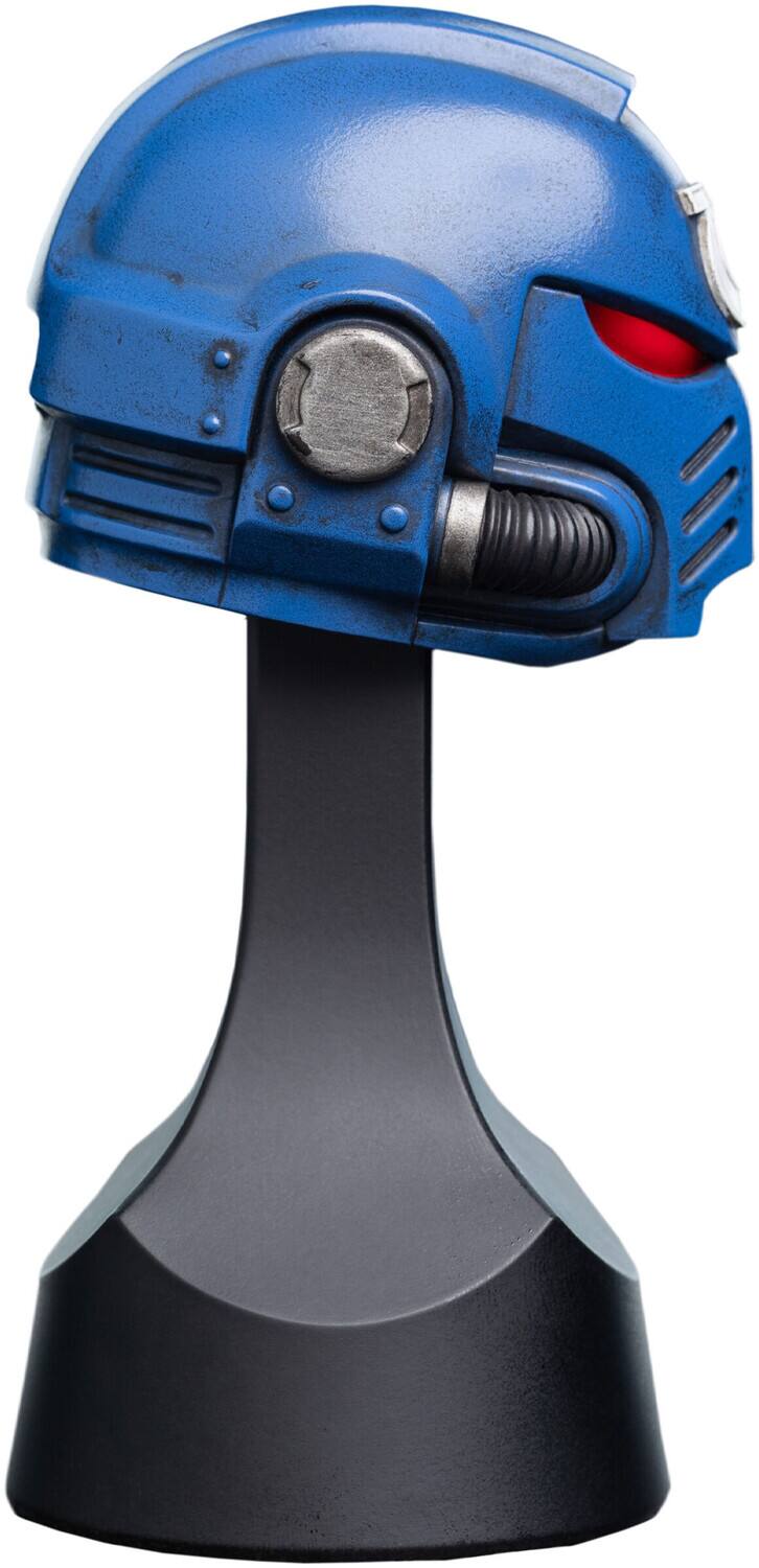 Alt View 4. Weta Workshop - WETA Workshop Mini Prop Replica - Warhammer 40,000 - Ultramarines Miniature Helmet   - COLLECTIBLES - Multicolor.