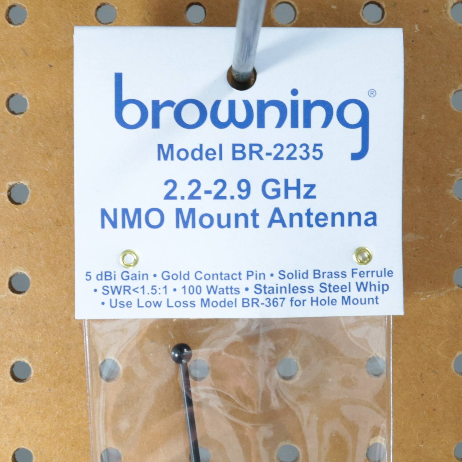 browning Model BR-2235  
2.2-2.9 GHz NMO Mount Antenna  
5 dBi Gain  
Gold Contact Pin  
Solid Brass Ferrule  
SWR<1.5:1  
100 Watts  
Stainless Steel Whip  
Use Low Loss Model BR-367 for Hole Mount