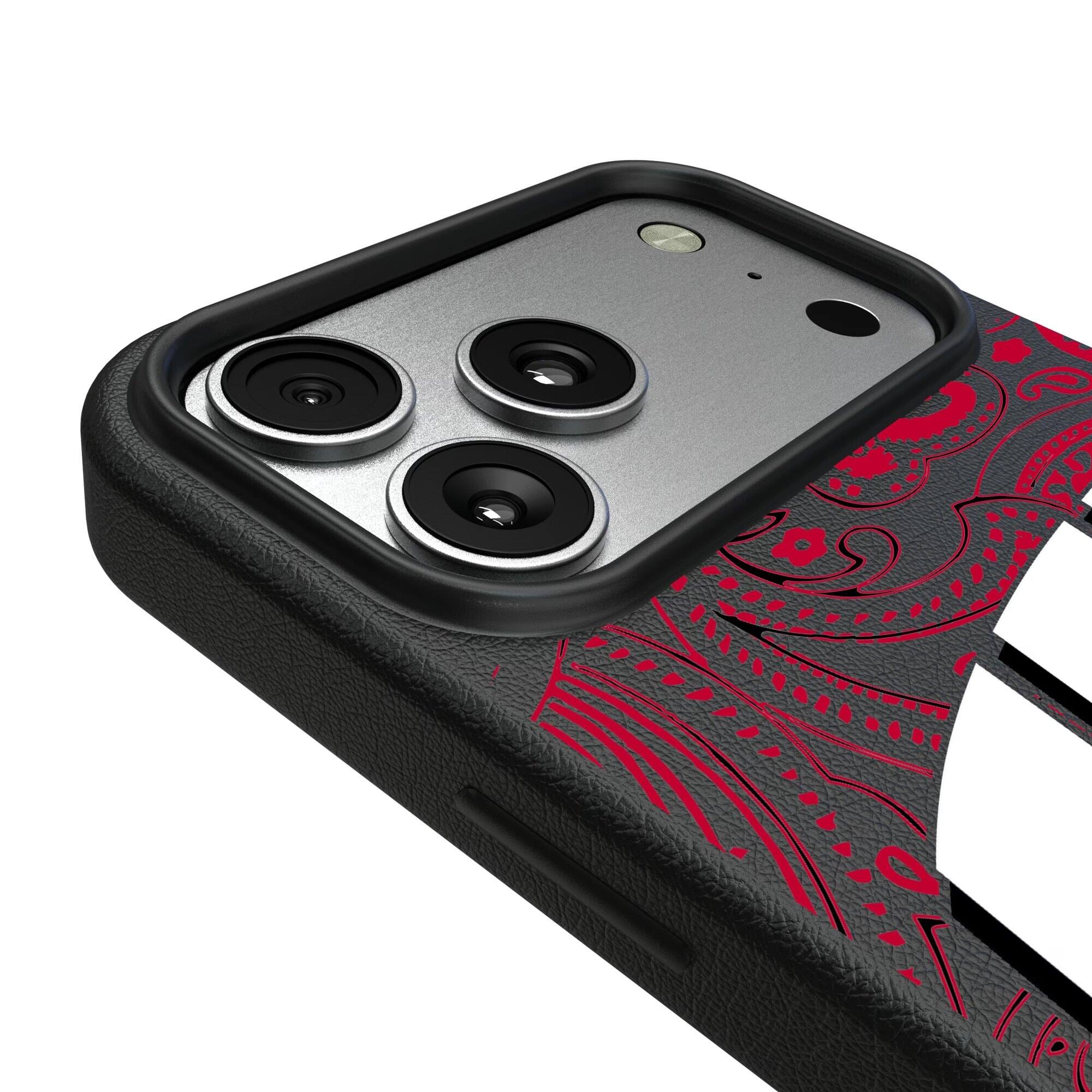 Alt View 2. Keyscaper - Wisconsin Badgers Paisley iPhone Magnetic Bump Case - 15 - Black.