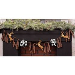 Angle. BreeBe - Wooden Reindeer & Snowflakes Garland - Brown, White.