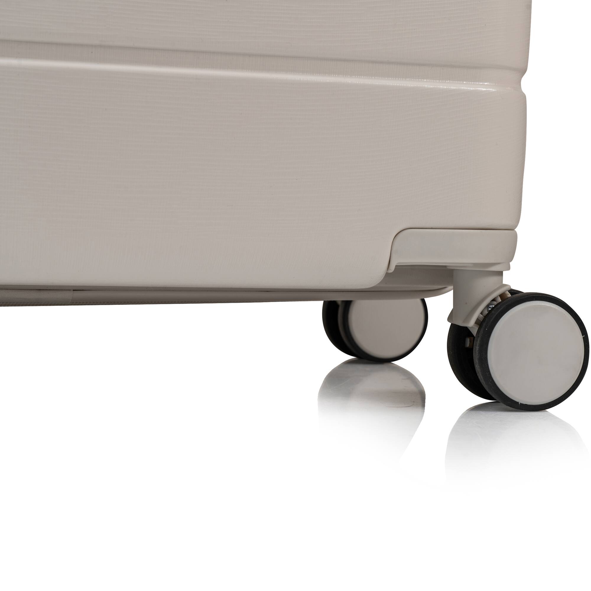 Alt View 1. Champs - Linen Collection 3-Piece Luggage Set - Ivory.