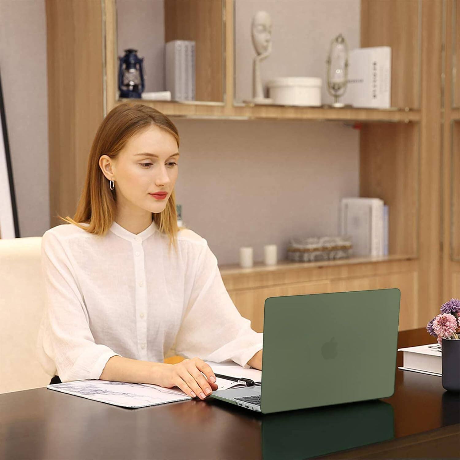 Alt View 2. mosiso - MacBook Pro 13" hard shell case with keyboard skins, screen protector and storage bag - Army Green.