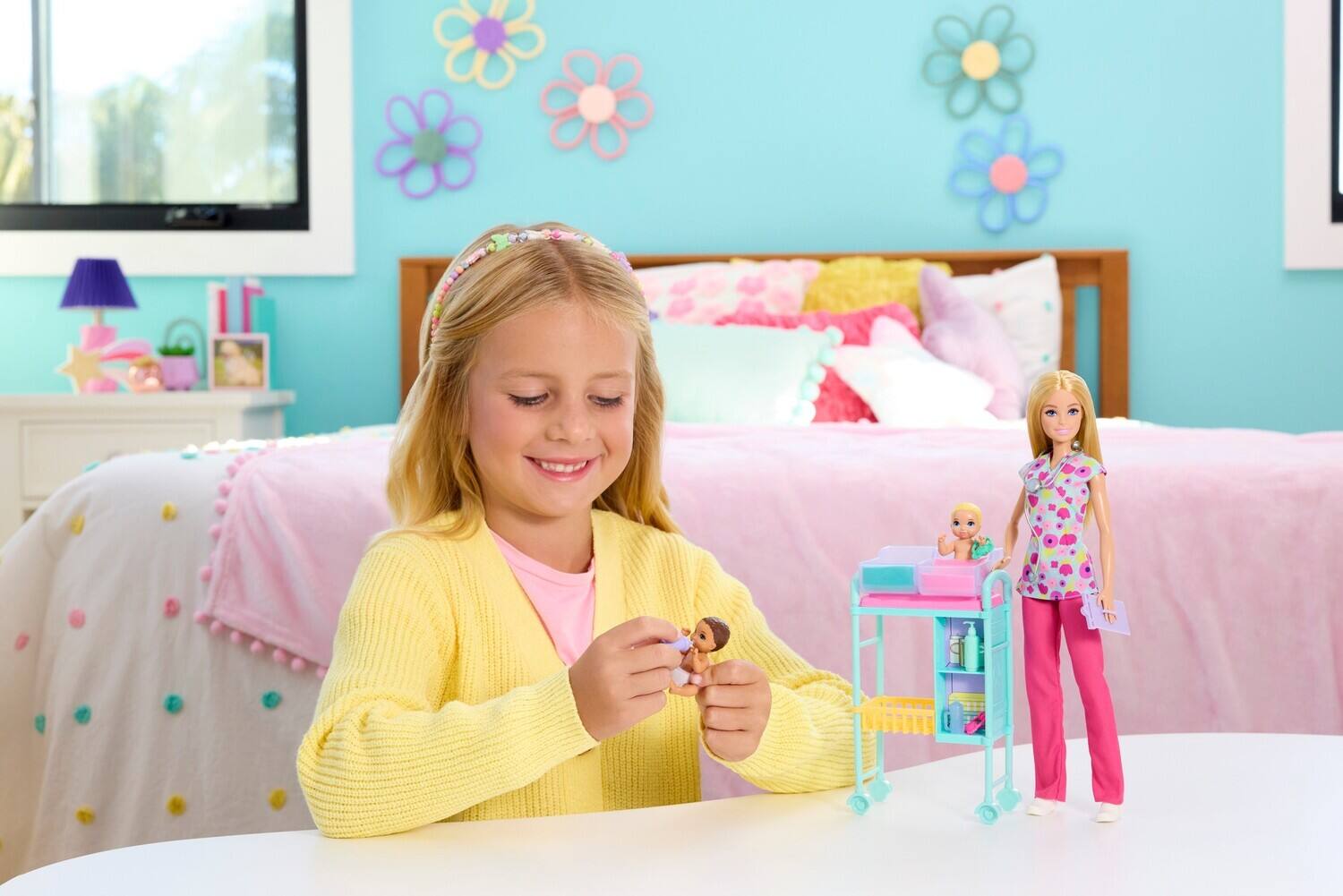 Alt View 4. Mattel - Barbie Careers Baby Doctor Playset with 3 Dolls, Blonde   - COLLECTIBLES - Multicolor.