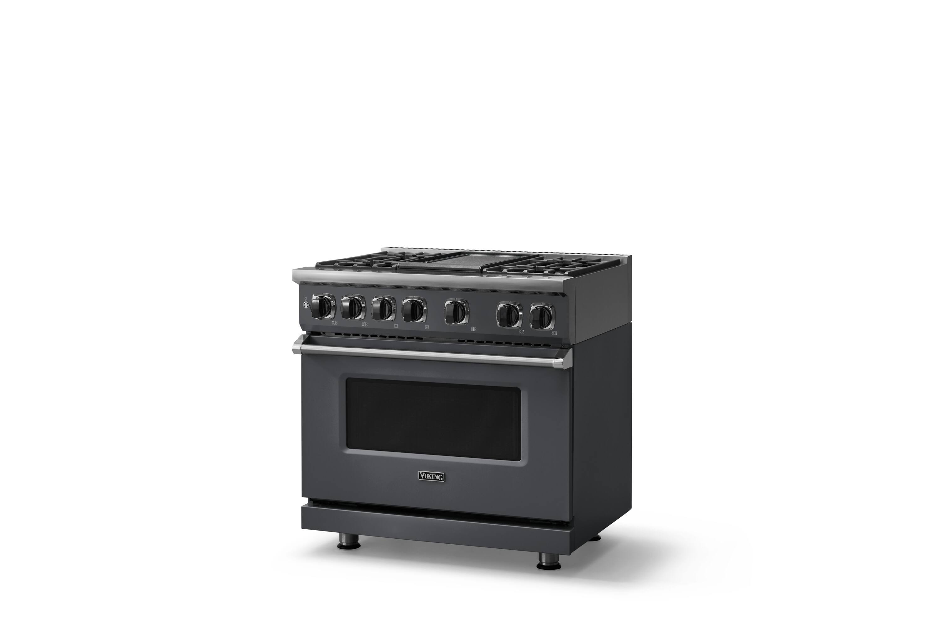 Angle. Viking - 36 in. Wide 4 Burner Freestanding 7 Series Dual Fuel Self-Clean Range - Cast Black.
