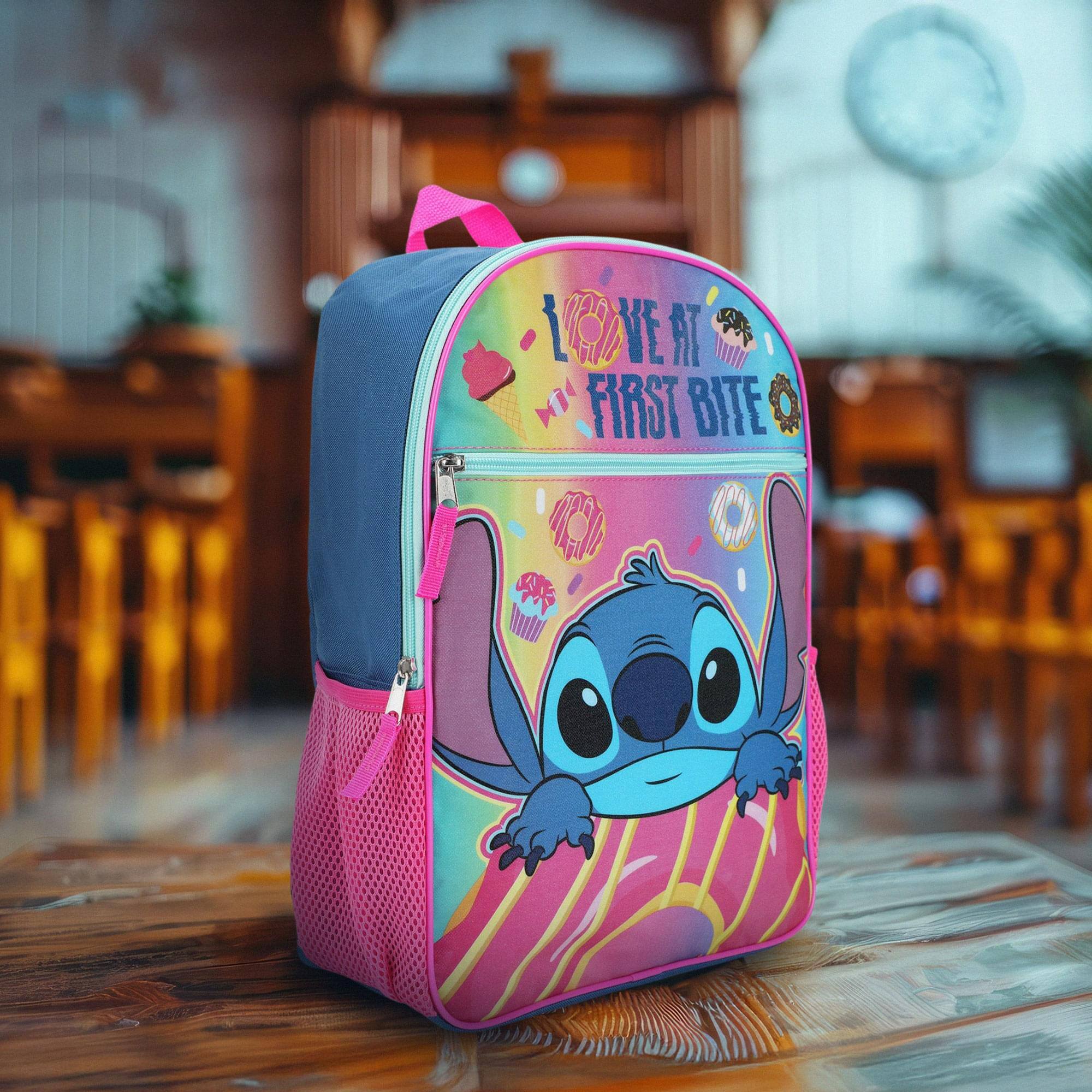 I LOVE AT FIRST BITE