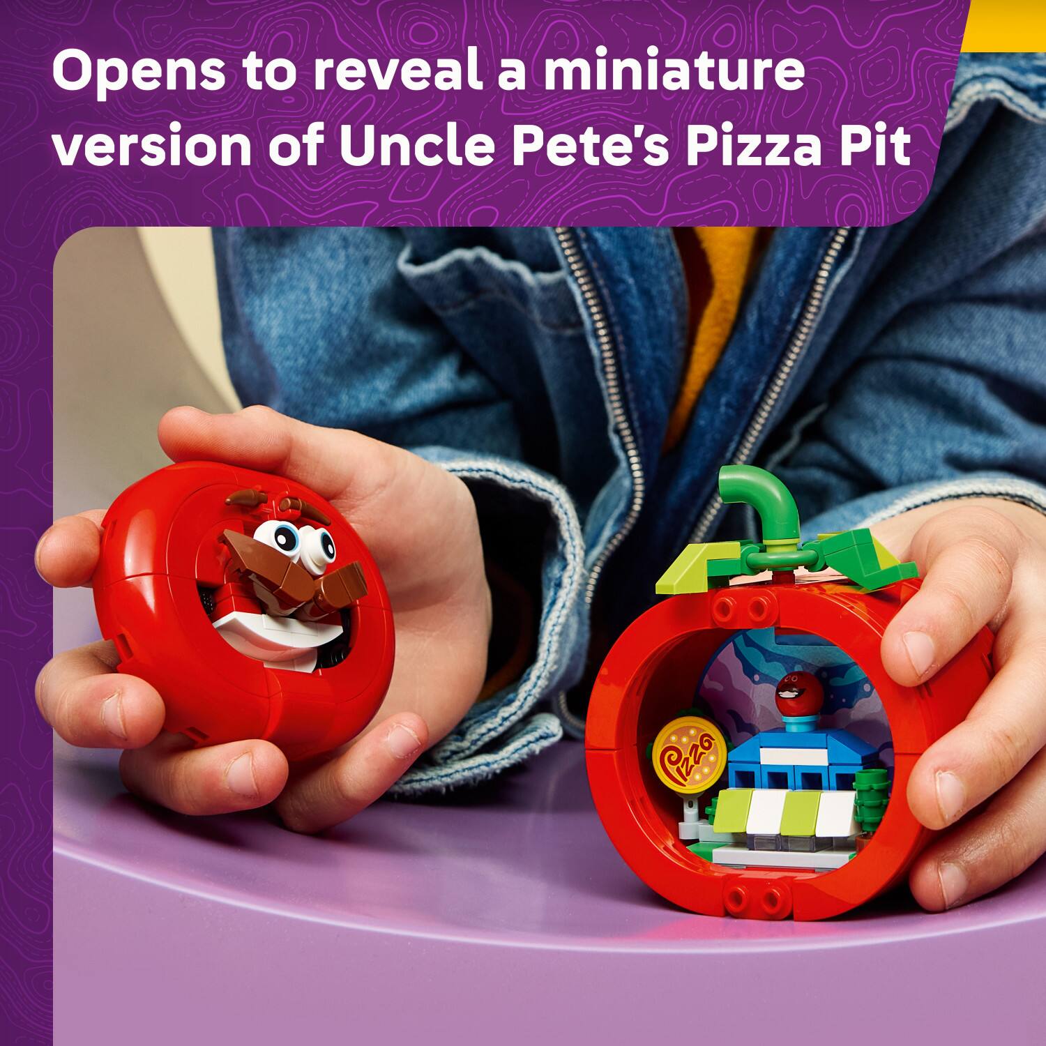 Opens to reveal a miniature version of Uncle Pete's Pizza Pit