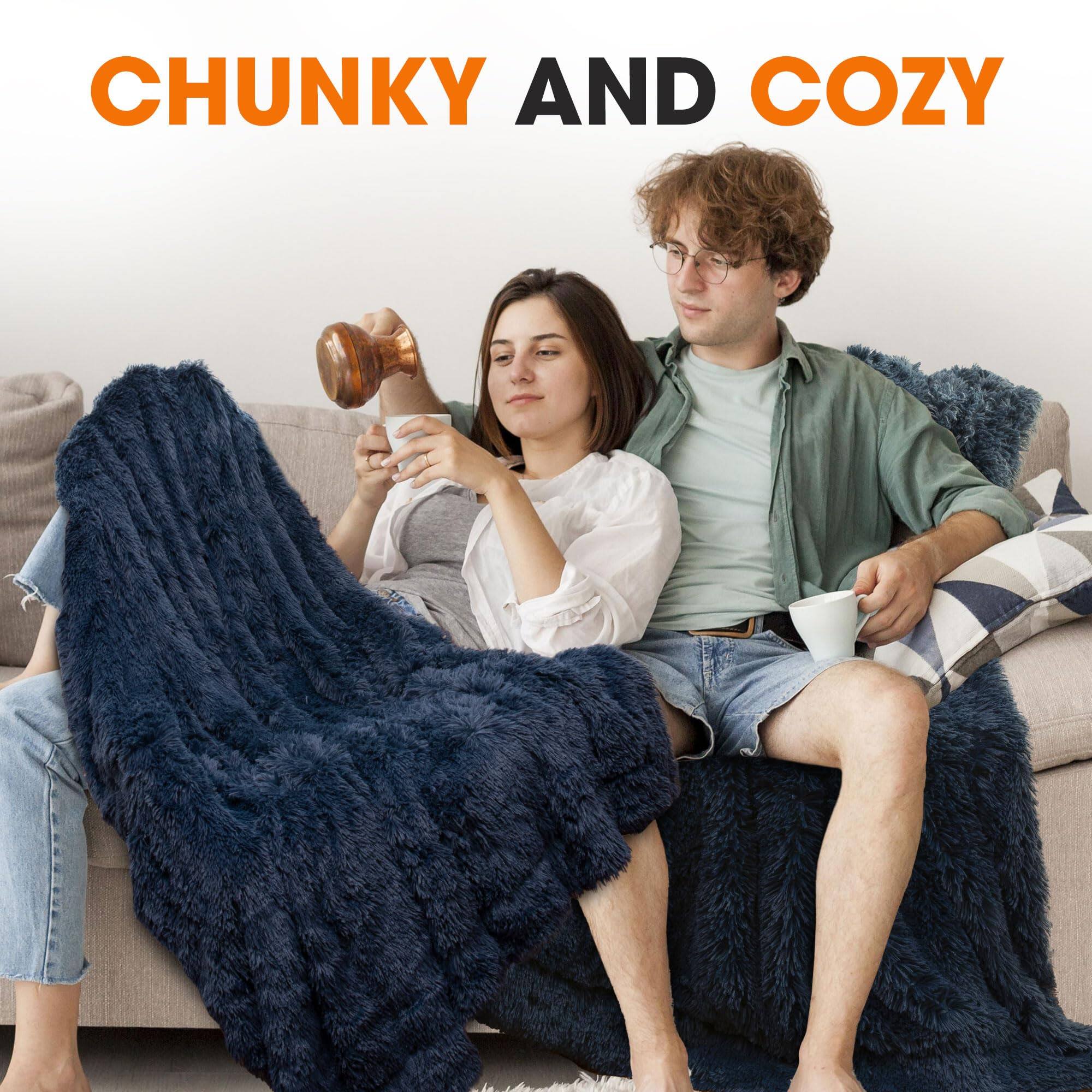 CHUNKY AND COZY