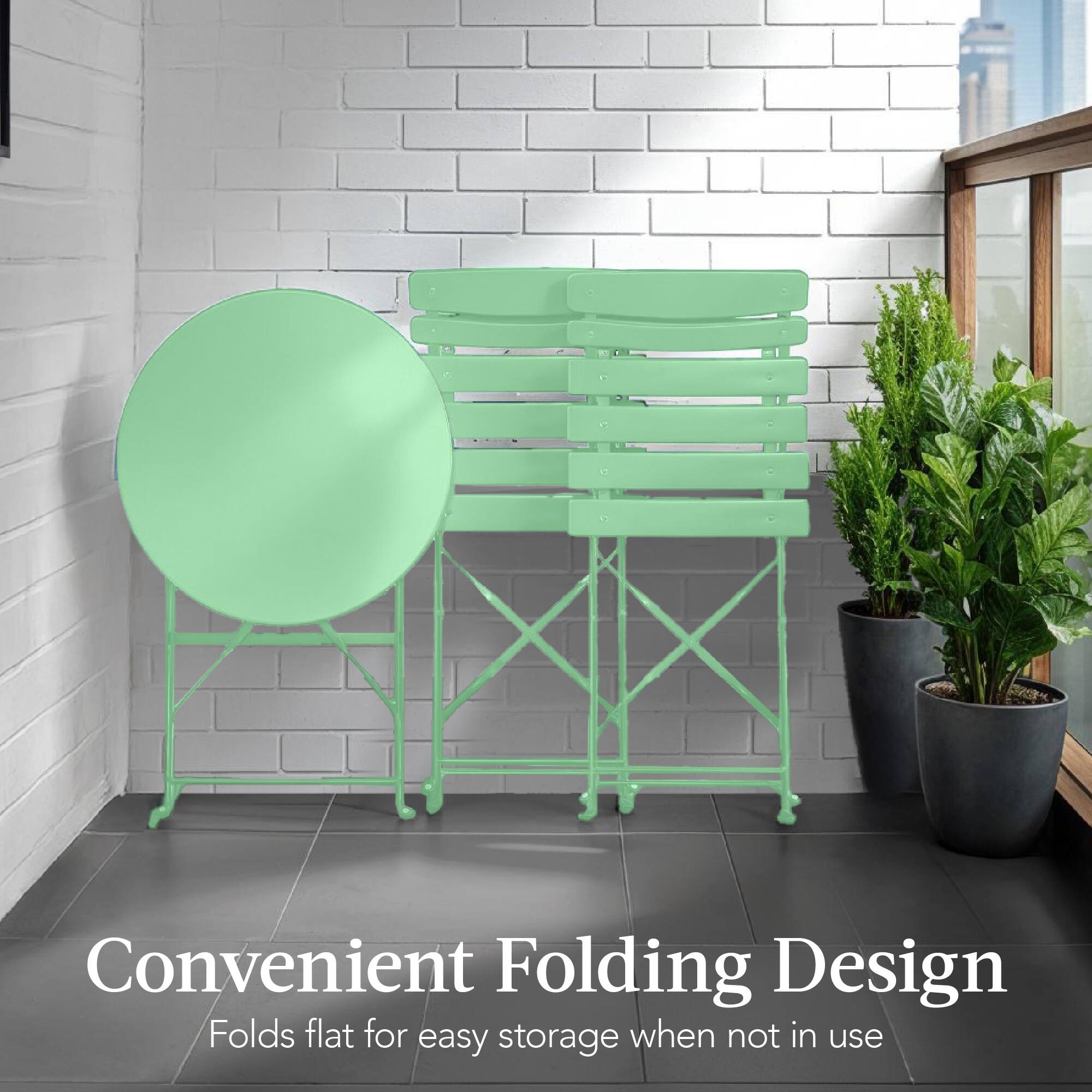 Convenient Folding Design  
Folds flat for easy storage when not in use