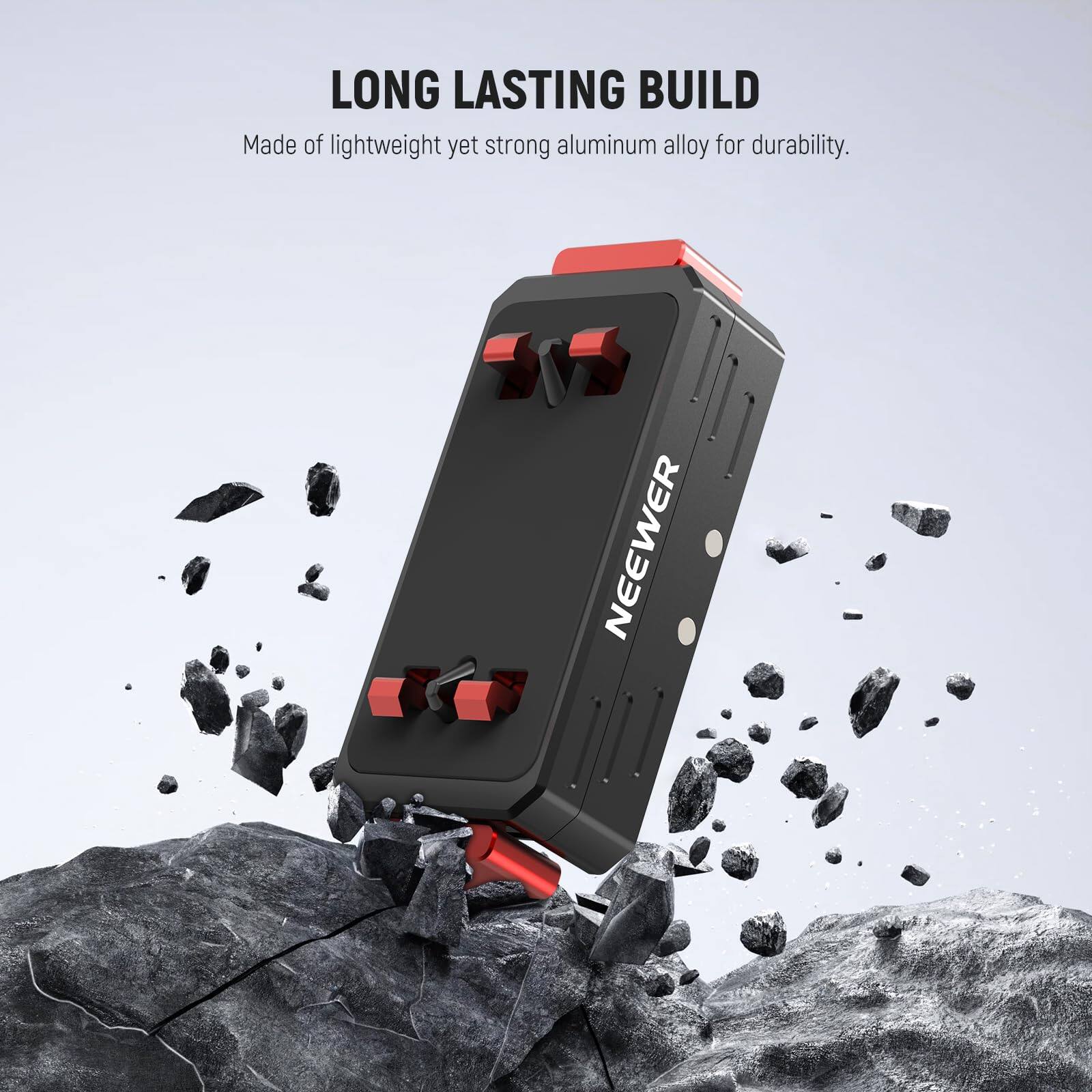 LONG LASTING BUILD  
Made of lightweight yet strong aluminum alloy for durability.