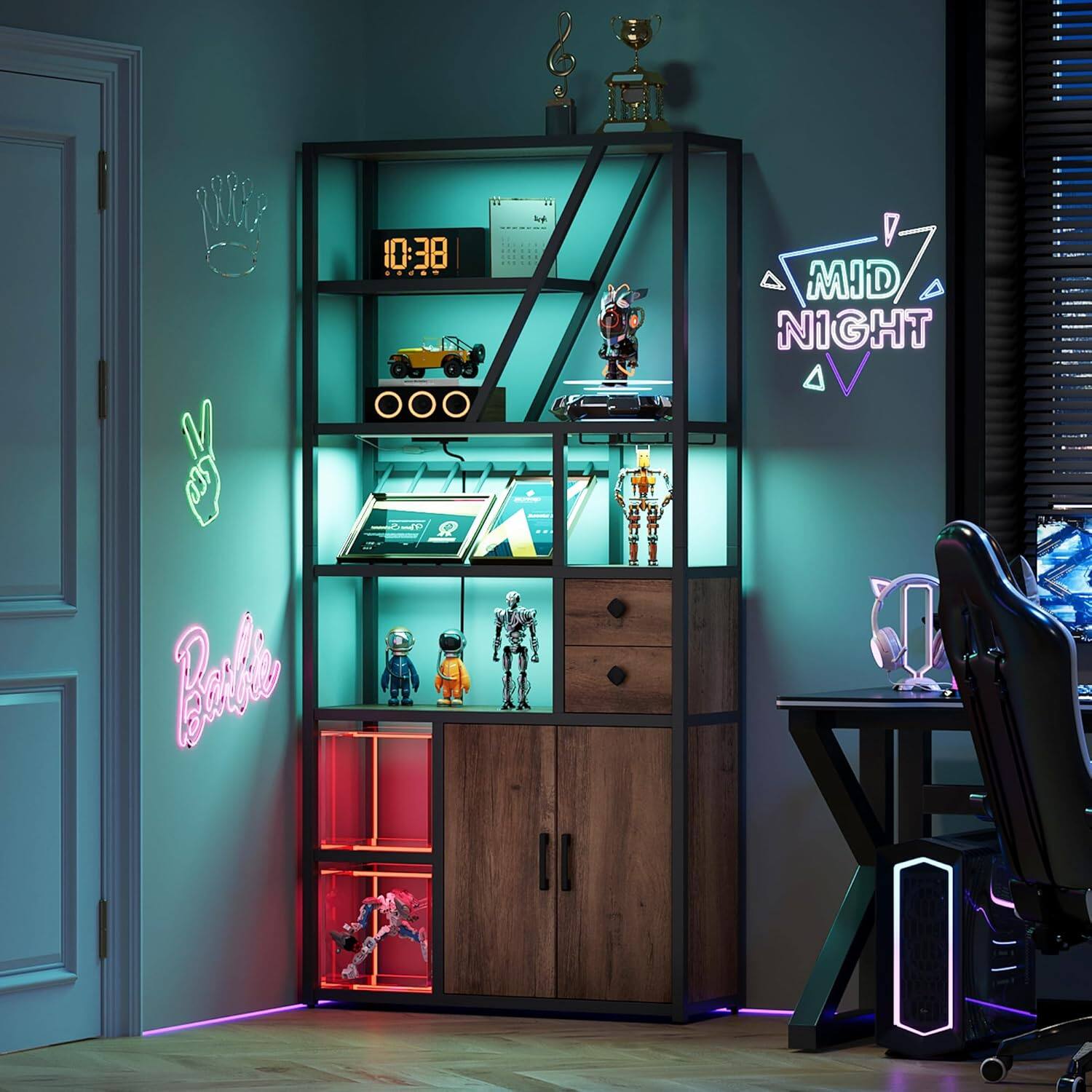 188 10:38 MID NIGHT  
Barbie