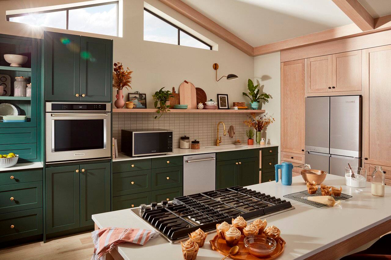 Alt View 17. KitchenAid - 1.6 Cu. Ft. Countertop Microwave with Sensor Cooking and Air Fry - Stainless Steel.