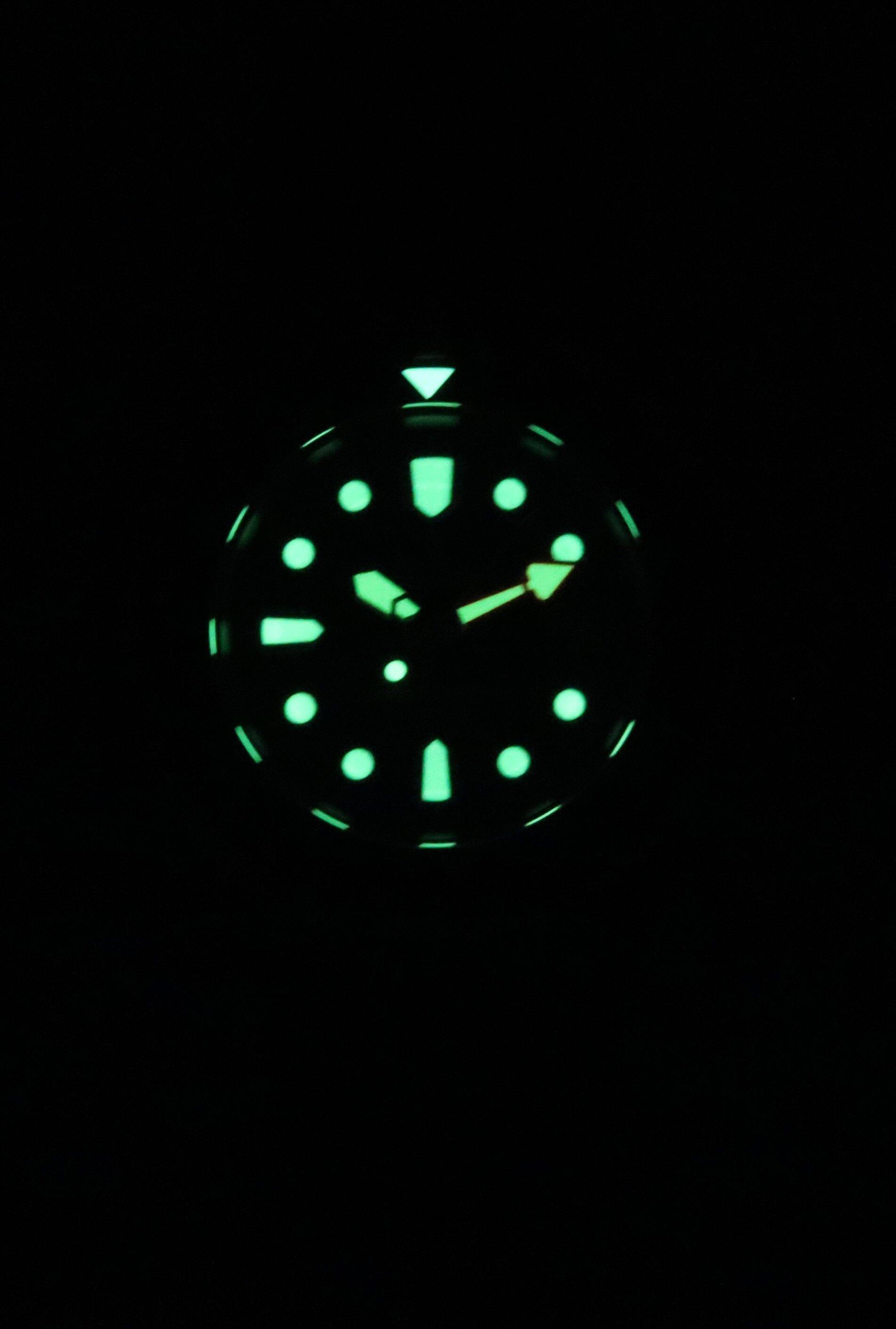 Angle. RATIO - FreeDiver Version 03 Helium Safe 1000M Quartz 1038EF102V-BLU-V03 Mens Watch Sapphire Crystal Blue Dial - Silver and black.