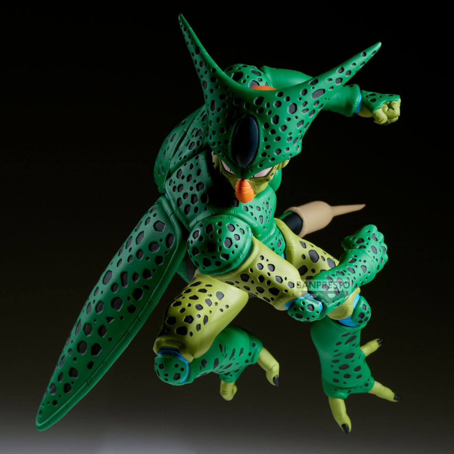 Alt View 4. PopMarket - Banpresto - Dragon Ball Z - Match Makers - Cell Statue   - COLLECTIBLES - Multicolor.