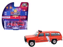 1991 GMC Suburban Canada Coast Guard Red/White Stripes Hot Pursuit Canada Special Edition 1/64 Diecast Greenlight - Red and White
