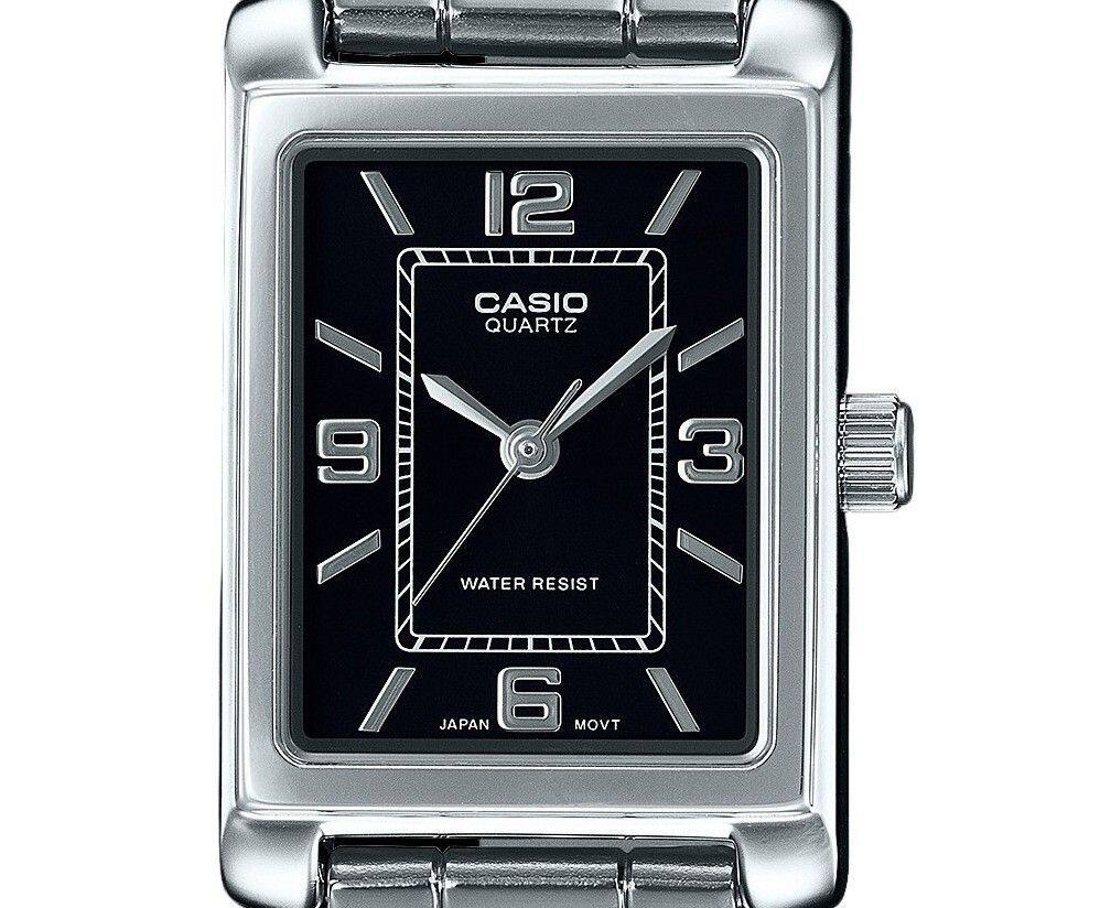 12 / CASIO QUARTZ / WATER RESIST / JAPAN 6 MOV'T