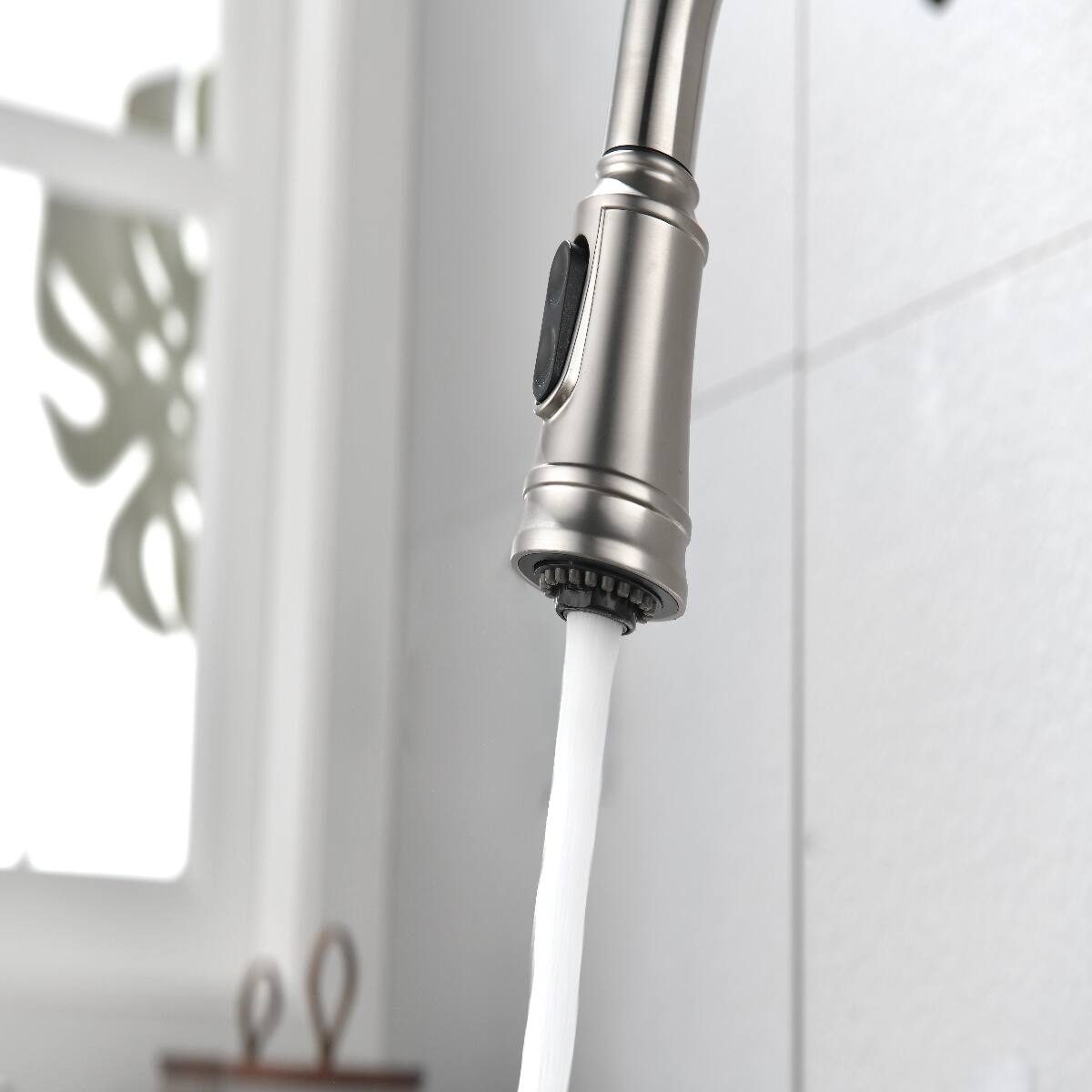 Left. Ropilly - Ropilly Single Handle Kitchen Faucet, Stainless Steel Pull Down Sprayer, Brushed Nickel High Arc Sink Faucet - Brushed Nickel.